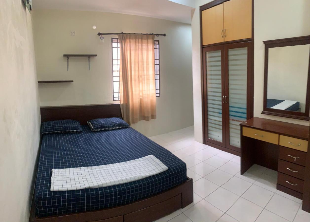 Awani Homestay Seberang Jaya Permatang Janggus Kültér fotó